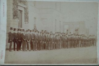 C.  1900 Cdv / Cabinet Photo - Group Of Men & Boys In Suits & Top Hats - Glasgow