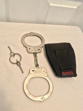 Vintage Smith & Wesson M - 100 Police Handcuffs W/ 2 Keys & Case