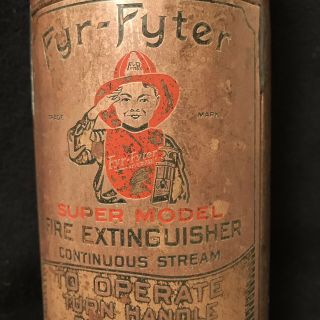 U.  S.  N.  Fyr Fyter Model Brass Fire Extinguisher 1 Quart 13 " Empty Navy