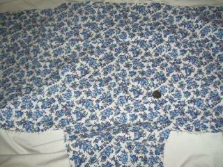 Vintage Feedsack Fabric: Little Blue Flowers on White 3