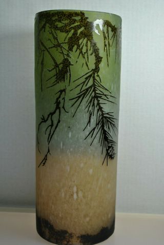 GORGEOUS CARVED GLASS CAMEO VASE WITH RAISED TREE BRANCHES 6