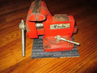Old Vintage Wilton 3.  5 " Bench Vise With Swivel Base & Pipe Jaws