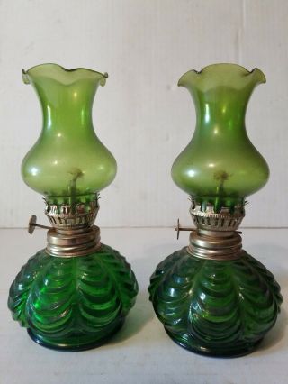 Vintage Mini Emerald Green Glass Oil Lamp (1)