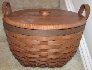 2008 Longaberger American Work Basket with Lid and Protector 3