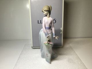Lladro Collector’s Society 1994 Basket Of Love Gloss Finish Figurine 7622