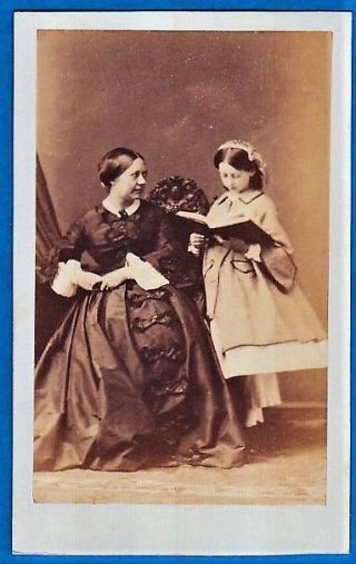 Vintage Cdv Photo Lady & Cute Young Girl Reading Disderi Paris France Ca 1860