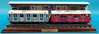 Danbury Miniature Subway Series Yankees Vs Mets 2000 World Series