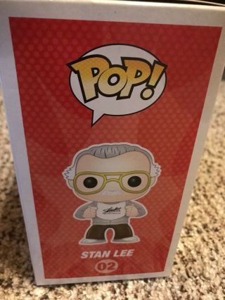 Funko Pop Stan Lee Fan Expo Canada Red Shoes COND.  (RARE - 1 of 500) 4