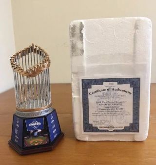 Royals 2015 World Series Champions Commemorative Trophy Ltd Bradford Exchange