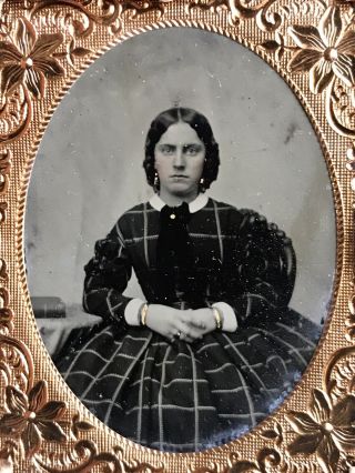 1/9 Plate Ambrotype - Pretty Civil War Era Lady In Hoop Skirt - Inside Full Case