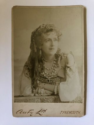 Cabinet Card Photo London Stage Actress Gypsy Dress Auty Tynemouth 1890s Antique
