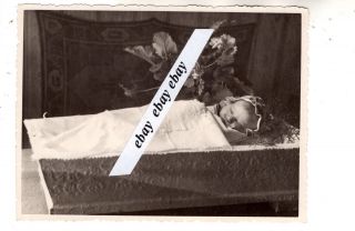 1930/1940 - S Little Girl Boy Child Open Coffin Post Mortem Orig.  Photo European