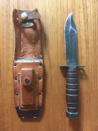 Camillus Us Military Pilots Survival Knife W/ Sheath Or Scabbard And Stone