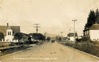 1916 Rppc Tillamook,  Or Residence Street,  Car,  Buildings Postcard