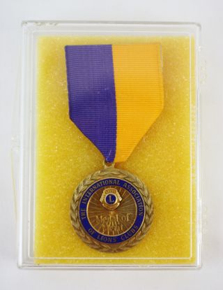 International Association Of Lions Club Medal Of Merit W/ Ribbon And Case - Rare