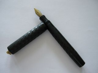 Vintage Sheaffer fountain pen black rubber ring top 14K gold nib lever fill USA 2