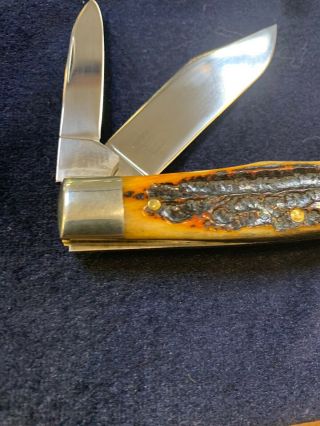 Vintage Queen Cutlery Some kind of wood Handles gunstock Pocket Knife 40 ph D2 7