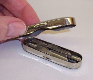 Small Vintage Chromed Metal Dip Pen Nib Box With Nibs Holder/case