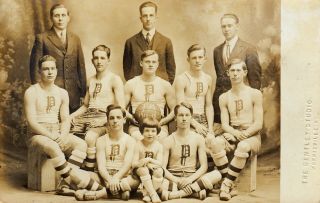 Morrisville,  Vt Rppc 1914 - 1915 Basketball Team With Coaches And Mascot