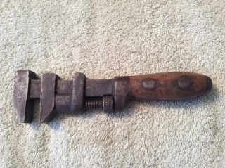 Vintage Ps & W Co 6 1/2 " Wood Handle Adjustable Pipe Wrench Usa 1896