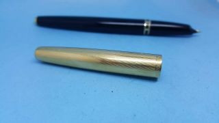 VINTAGE AURORA 98 VERY RARE FOUNTAIN PEN BLACK AND GOLD 5