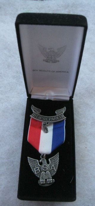 Boy Scout Eagle Scout Medal In Presentation Box Custom Fine Jewelry 2 Post