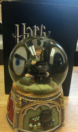 Harry Potter Hermione San Francisco Music Box Co Musical Water Globe