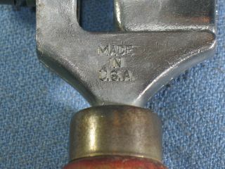 Vintage Hand Held Wood Handle Jeweler ' s Gunsmith Vise Made in USA 3
