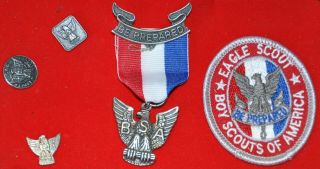 Vintage BSA Boy Scouts Of America Stange Eagle Medal Ribbon Patch Pin Case Box 2