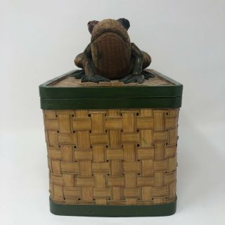 Shanghai Chinese FROG Lacquer Woven Wicker Box with Lid Rattan 3D Decorative 2