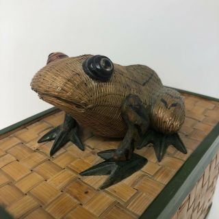 Shanghai Chinese FROG Lacquer Woven Wicker Box with Lid Rattan 3D Decorative 5