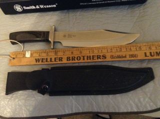 Vintage Smith & Wesson TXRBB Texas Ranger Bowie Knife 3