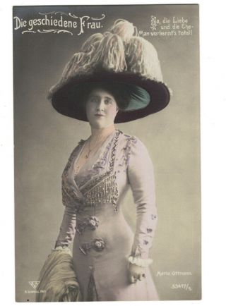 Mb8573 Separated,  Divorced Victorian Woman With Big Feather Hat