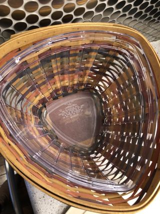 2008 Longaberger “fiesta” triangle chip/dip - large basket with lidded protector 3