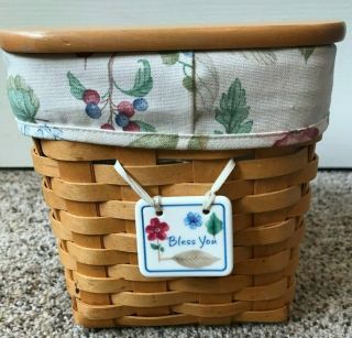 2001 Longaberger Tissue Basket W/ Lid,  Botanical Fields Liner & Bless You Tie On