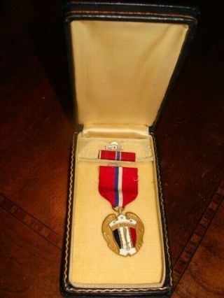 Rare Wwii World War Two Liberty Philippines Medal Complete Set,  Bronze Star Box