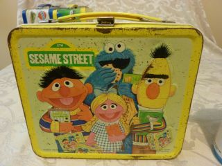 Vintage Sesame Street Metal Lunchbox WITH THERMOS 1980s Has Wear 4