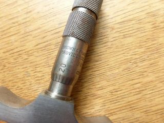 Vintage Brown & Sharpe NO.  607 depth micrometer & 2 rods 3