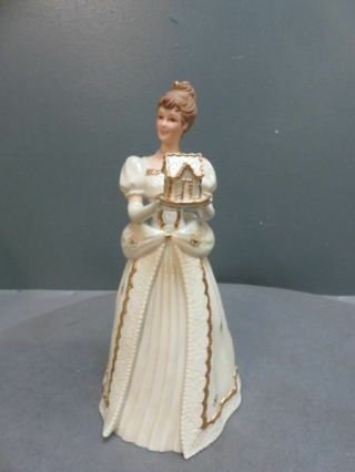 Lenox 2001 Limited Edition Ivory Sweet Christmas Delight Classic Figurine