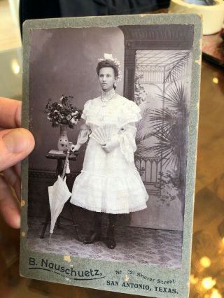 Rare Texas Texana San Antonio Cabinet Card Photo Of A Young Lady