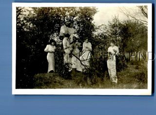 Real Photo Rppc M,  7992 Pretty Women In Dresses Posed By Tree