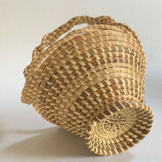 South Carolina Gullah Sweetgrass Basket with Twisted Handle 2