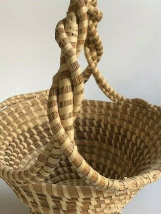 South Carolina Gullah Sweetgrass Basket with Twisted Handle 4