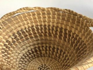 South Carolina Gullah Sweetgrass Basket with Twisted Handle 6