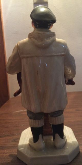 Royal Doulton Figurine “The Helmsman” HN2499 (Large) 3