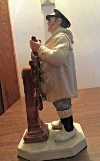 Royal Doulton Figurine “The Helmsman” HN2499 (Large) 4