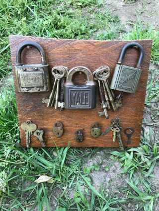 Yale,  E.  T.  Fraim,  Slaymaker Antique Padlocks And Keys