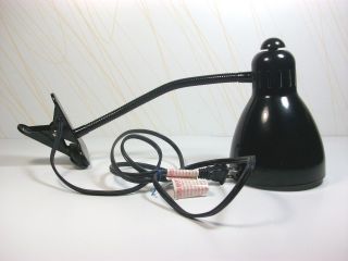 Black Goose - Neck Clamp - On Lamp W/ Plastic Fixture Rated For 13 Watts Ys1
