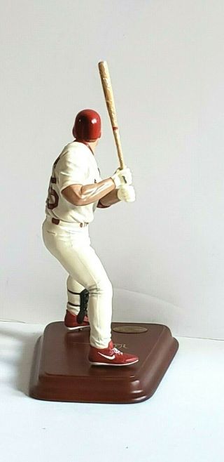 The Danbury MLBP 1999 Sculpture Mark McGwire St.  Louis Cardinals 2