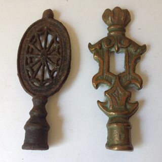 2 Antique Art Deco Fancy Cast Iron Table Or Floor Lamp Finials 4 1/2 " Tall